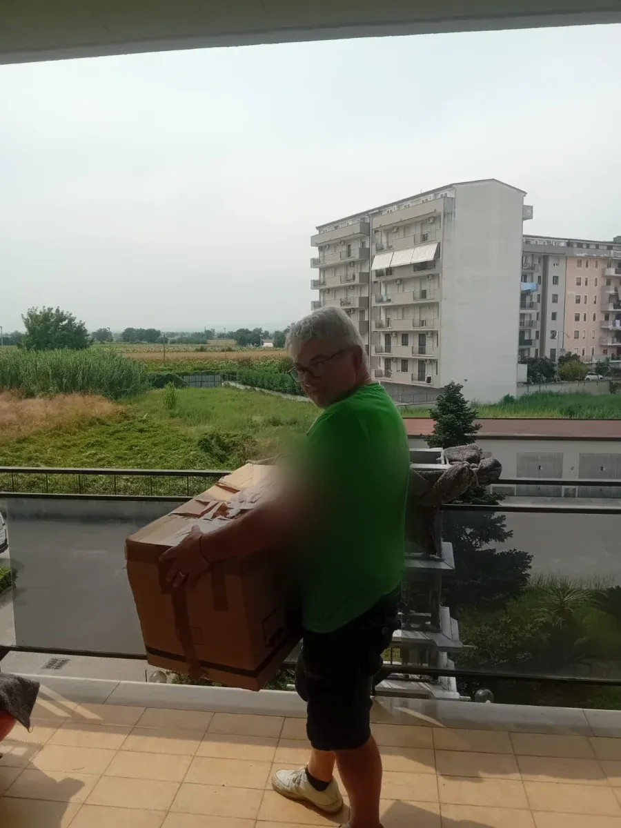 Lavoro di sgombero di Sgombero Caserta nella zona di Capua